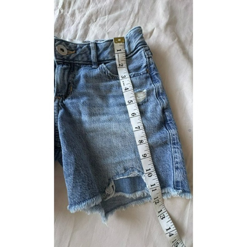 Abercrombie Kids Girls Mid Rise Baggy Denim Shorts Size 9/10 Distressed Jeans - Picture 9 of 15